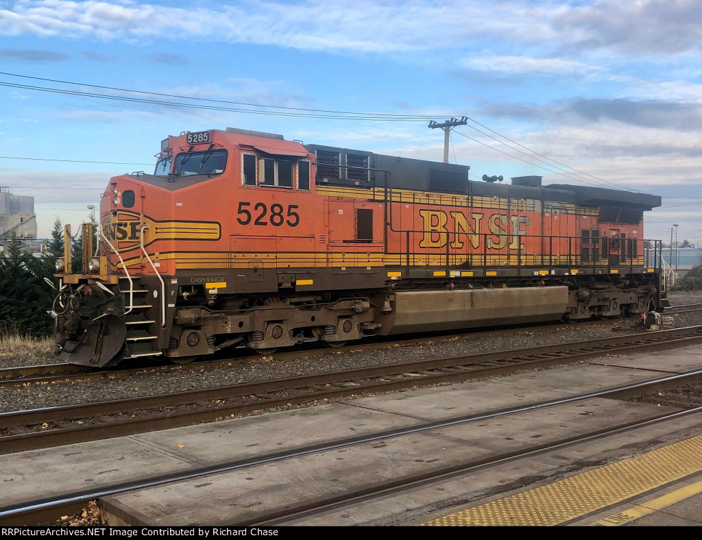 BNSF 5285